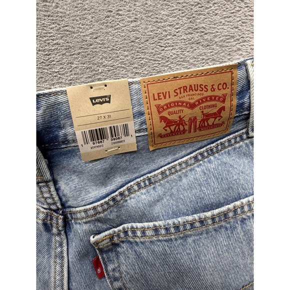 Levi's 94 Baggy Wide Leg Jeans Womens Measured 30x30 Blue Light Wash Distressed - Picture 7 of 9